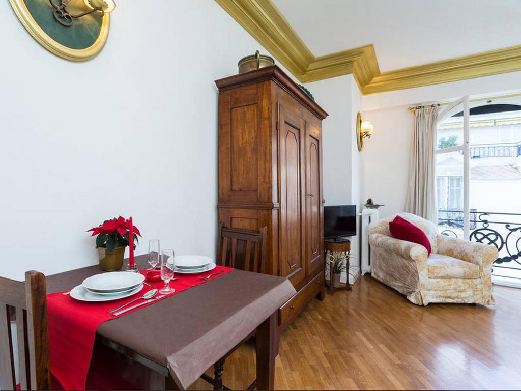 Imperial Res. Negresco Five Stars Holiday House Nisa Cameră foto