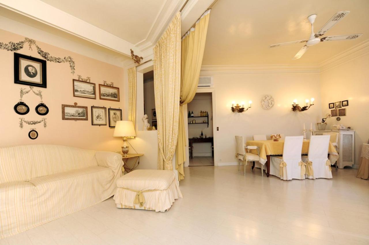 Imperial Res. Negresco Five Stars Holiday House Nisa Exterior foto