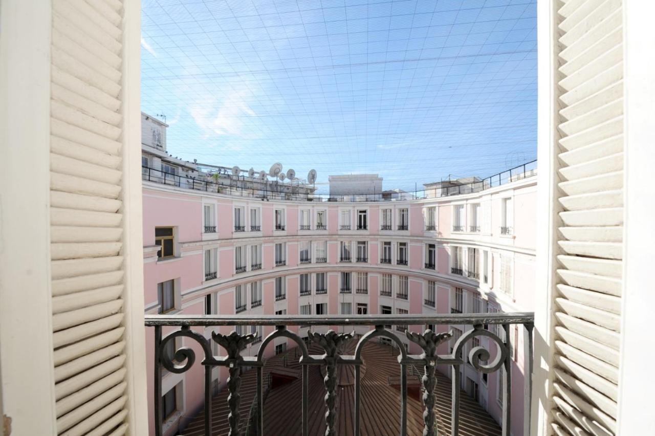 Imperial Res. Negresco Five Stars Holiday House Nisa Exterior foto